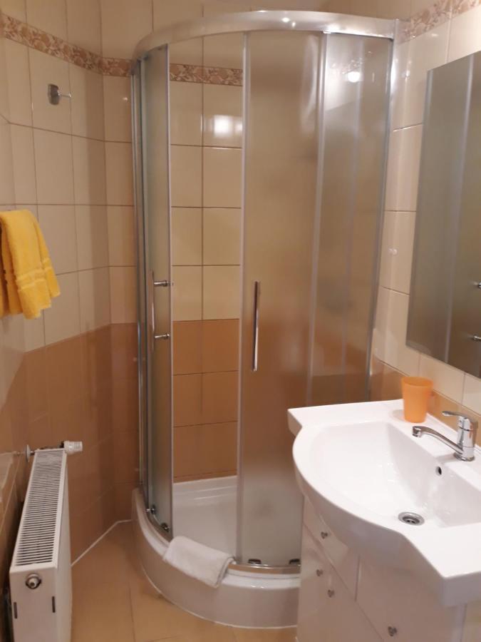 Apartament Privat Jozef Wierzbów Zewnętrze zdjęcie