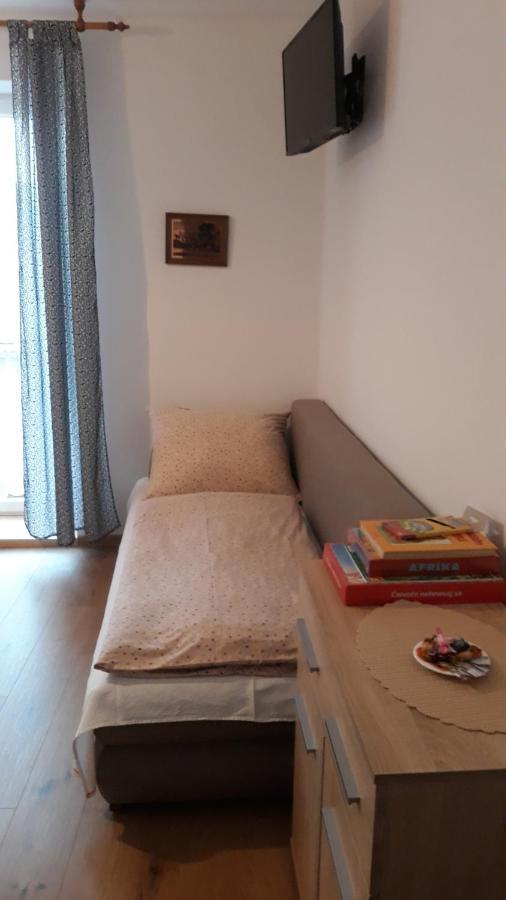 Apartament Privat Jozef Wierzbów Zewnętrze zdjęcie